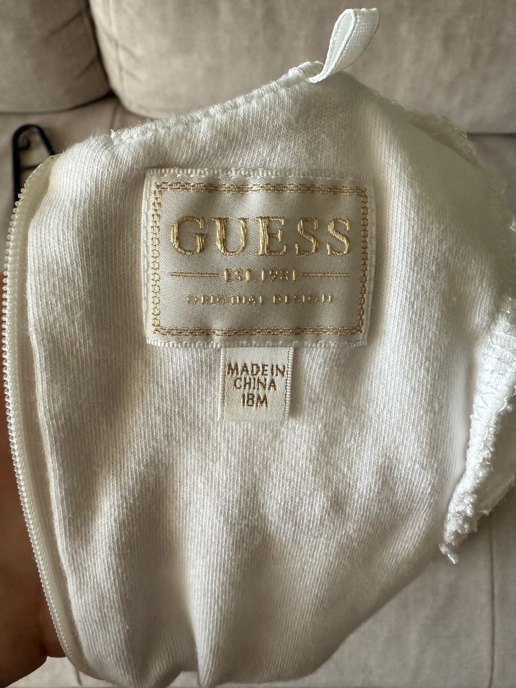 Рокля Guess за момиченце 18м