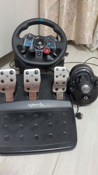 Volan G29 Playstation + Pedale + Schimbator Logitech 6 trepte
