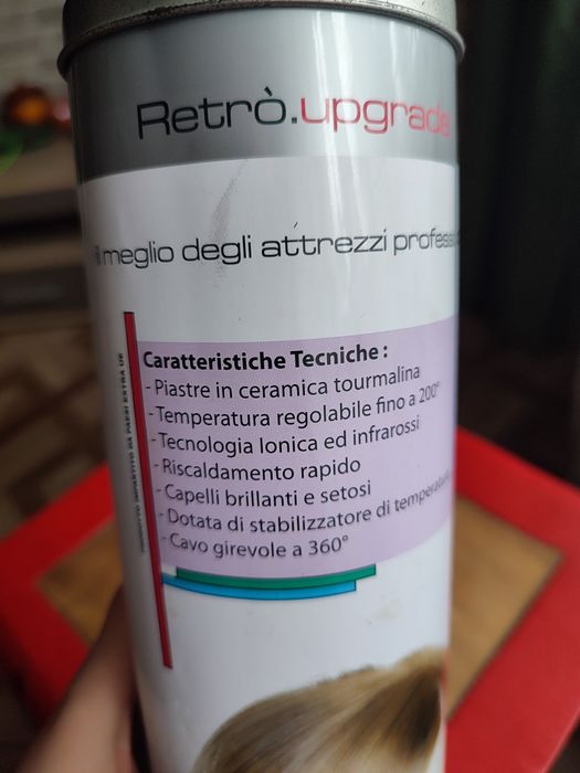 Placă de indreptat părul.