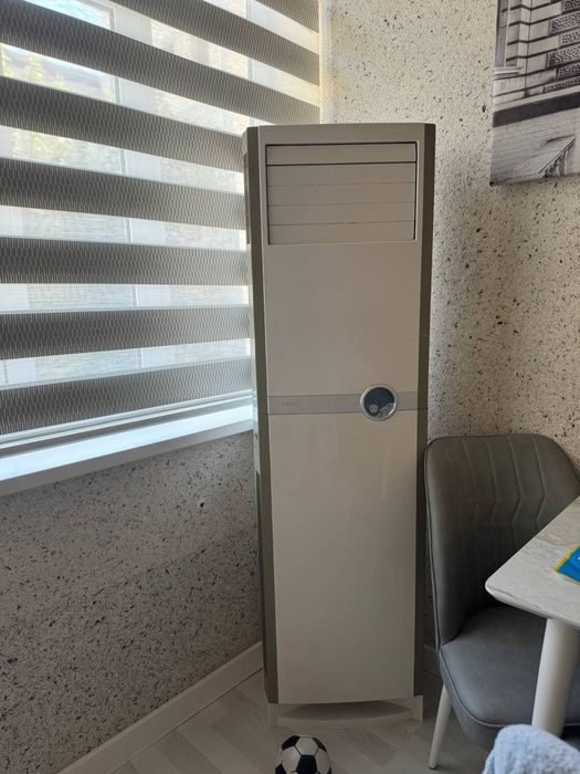 Кондиционер стойка 24