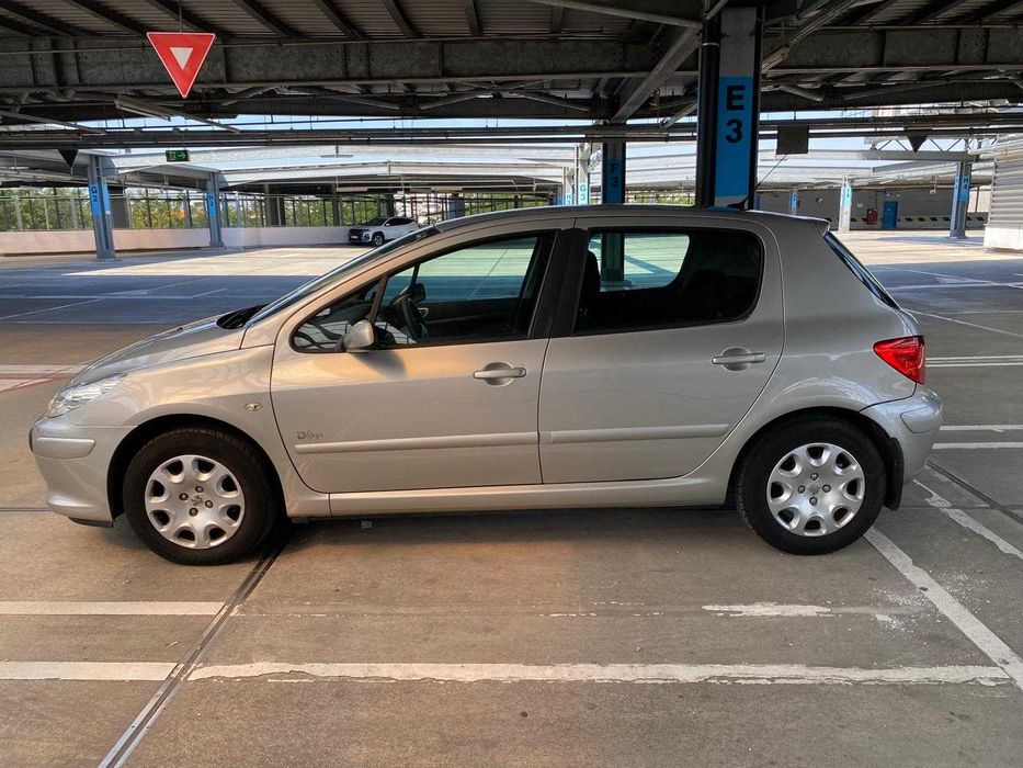 Peugeot 307 1.6 Facelift benzina 110 CP, 142000 Km - Aug.2007