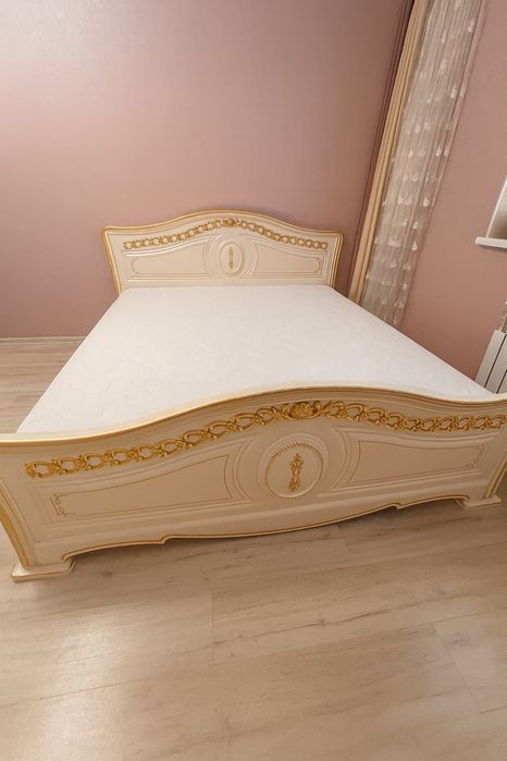 Продается кровать