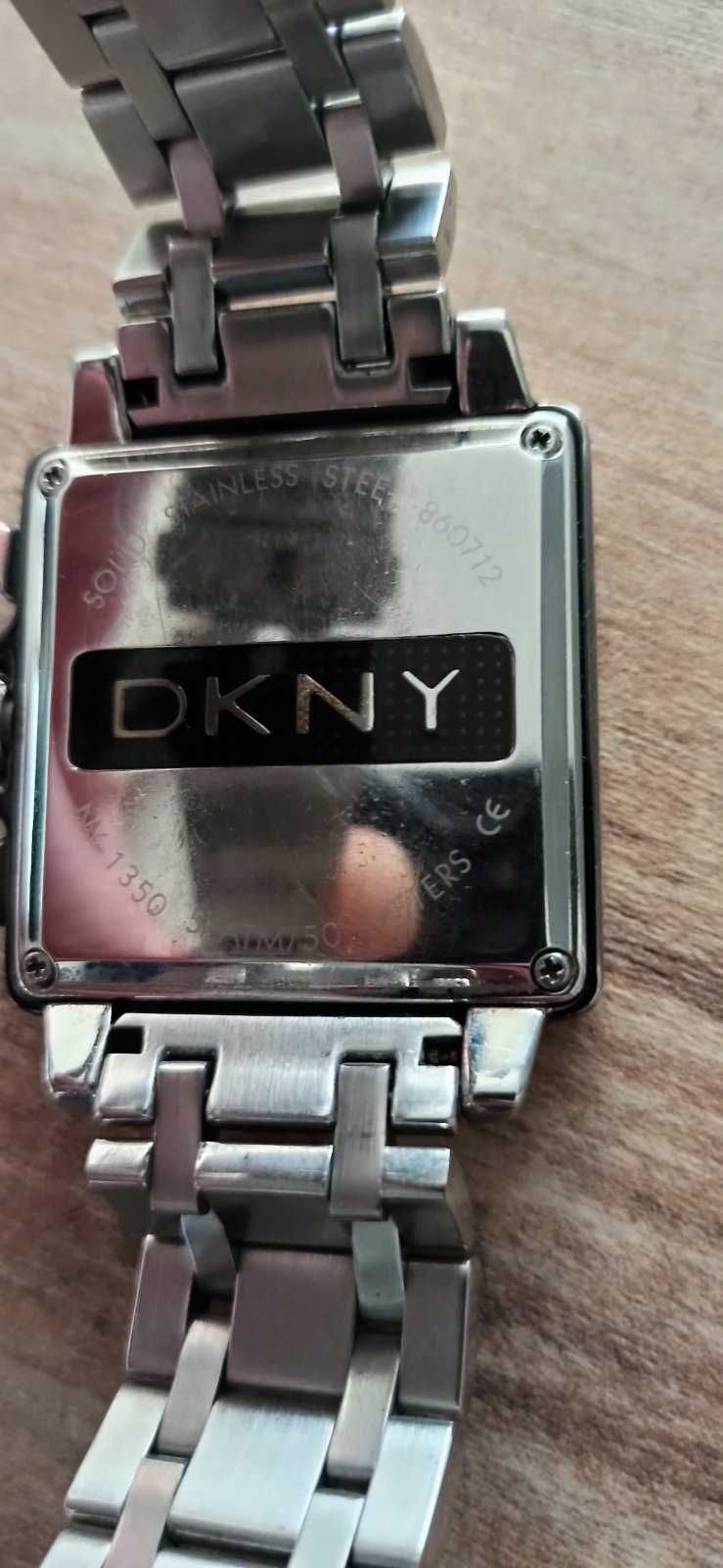 Часовник DKNY - оригинален