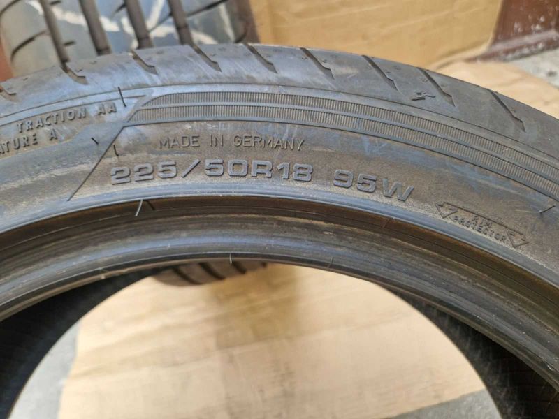 2 Goodyear R18 225/50
летни гуми Runflat 
DOT1818