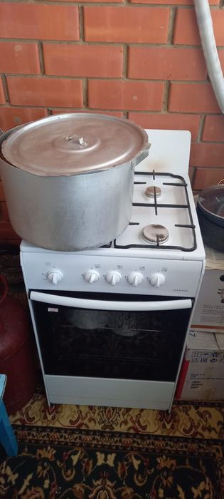 Продам газплиту и газбалон