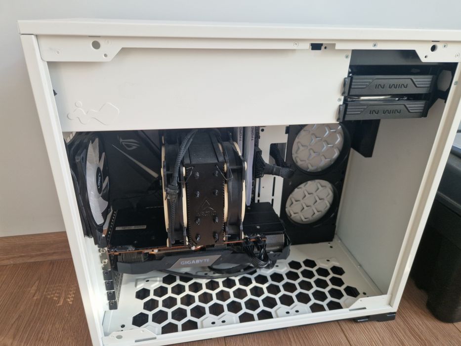 Настолен компютър