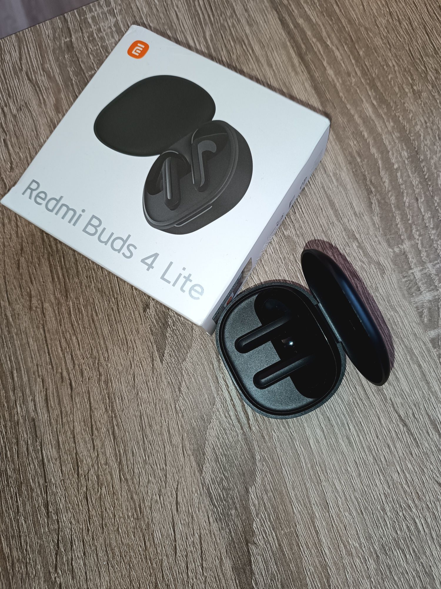 Bluetooth слушалки redmi Buds 4 lite