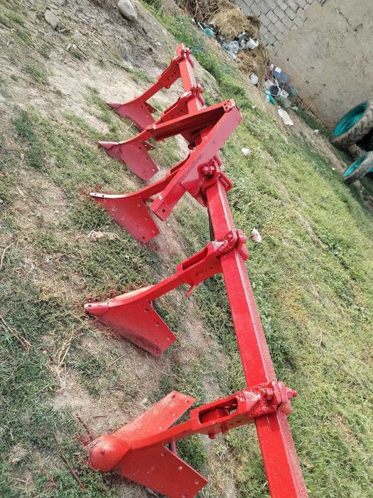 Traktor sotiladi!