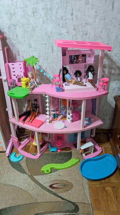 Игровой домик для кукол Barbie — большой 2-этажный дом с зонами игры,