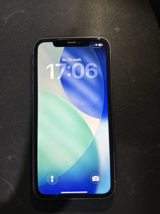 Разблокированный iPhone 11 64 gb