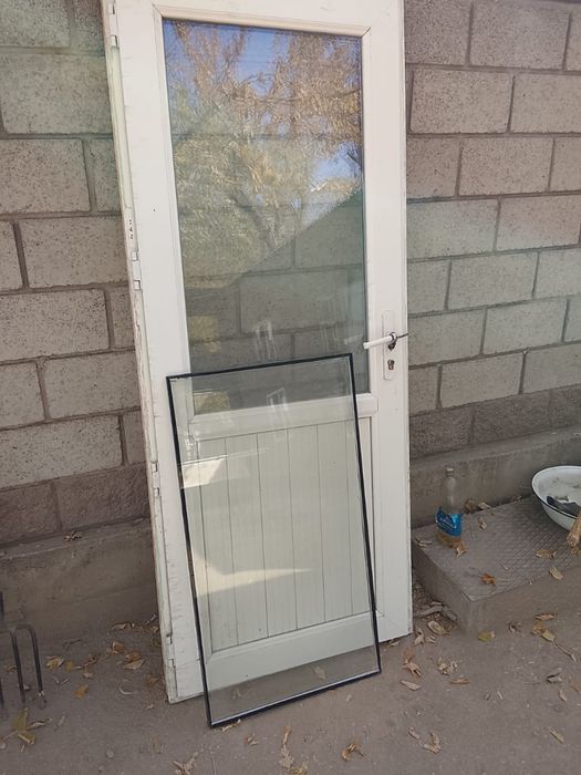 Стеклопакеты на двери