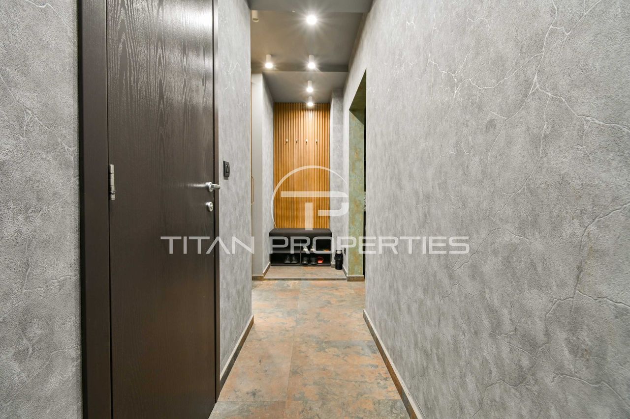 Продава се Тристаен апартамент в София, Център - 115 кв.м за 2653 €/кв.м - Снимка #10