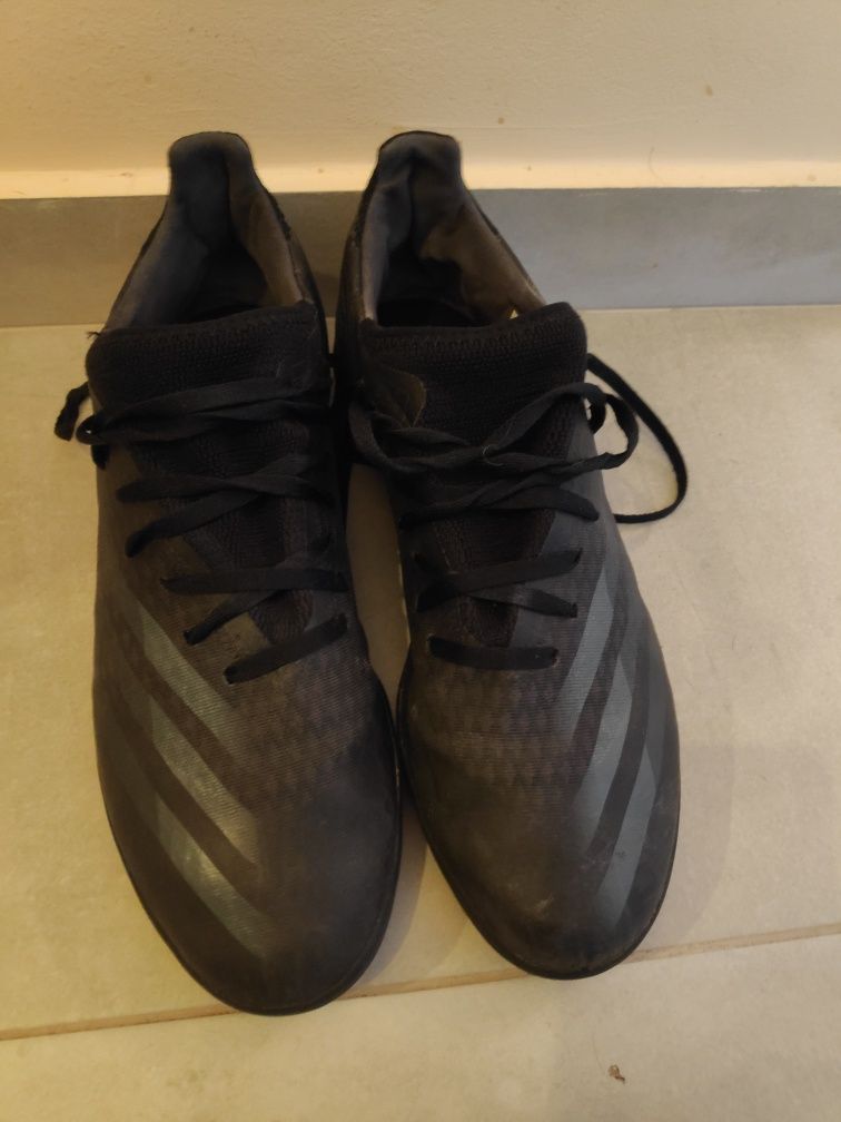 Футболни обувки Adidas Ghosted 44