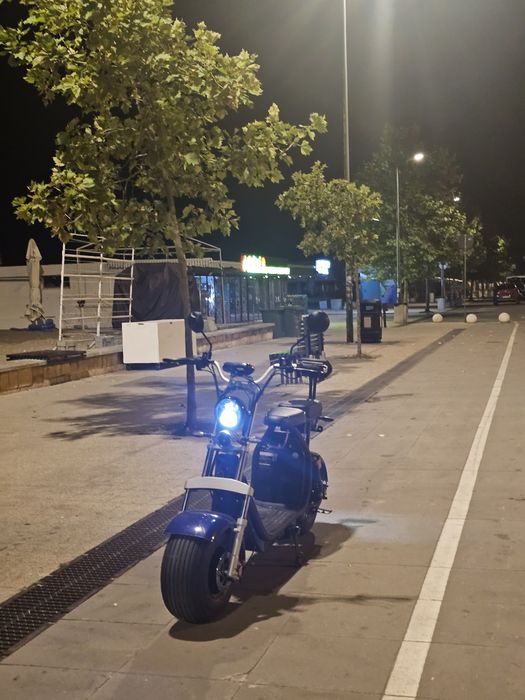 Scuter electric/moped URGENT! (Certificat coc)