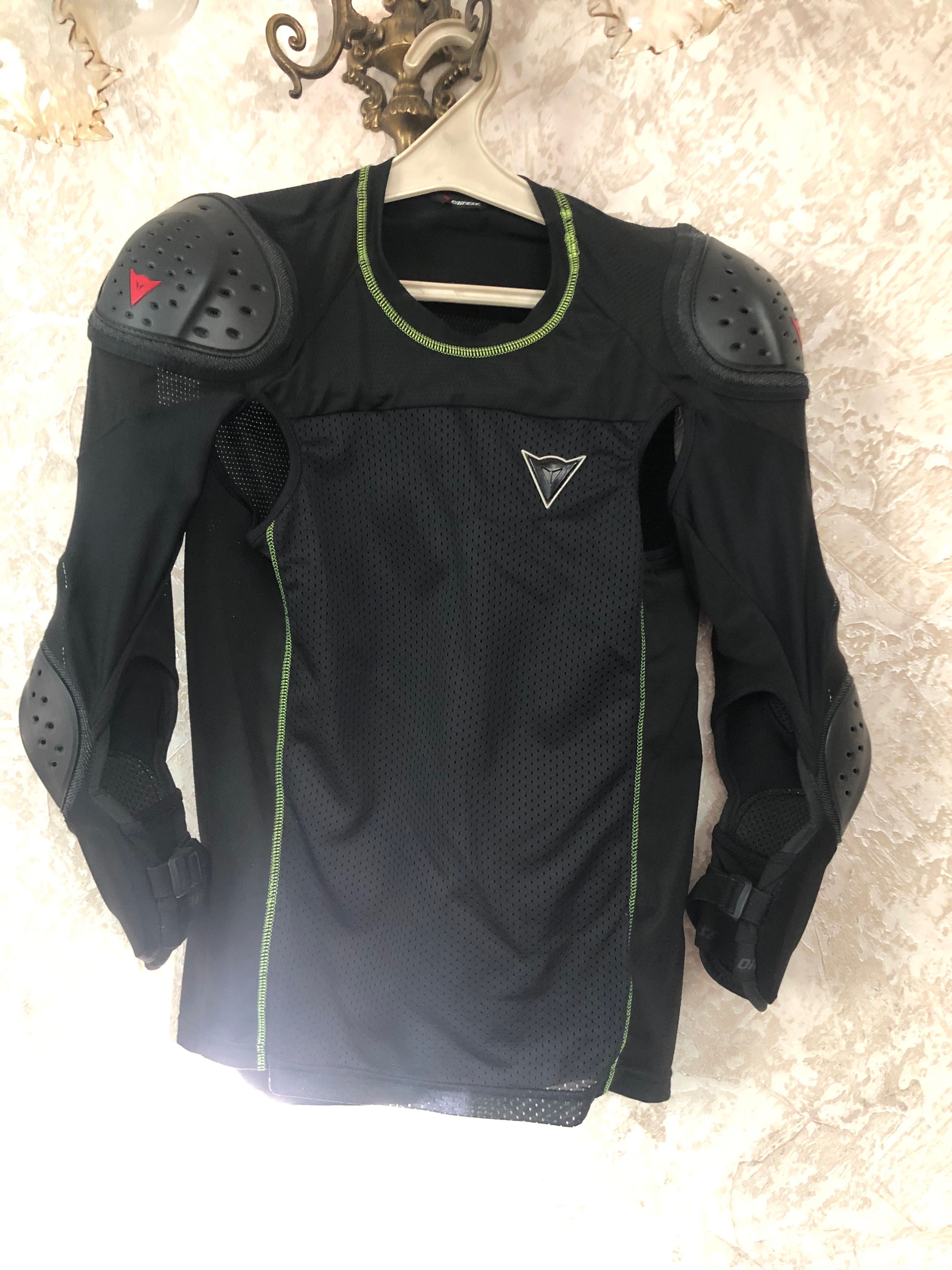 Продаётся защитная Рубаха-черепаха для мотоциклистов