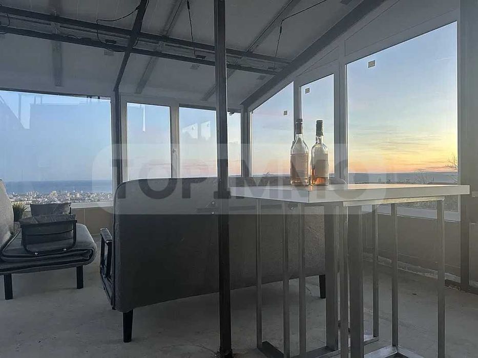 Етаж от къща под наем в м-т Пчелина