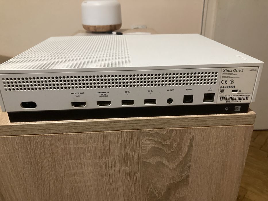 Игрална Конзола Xbox one S