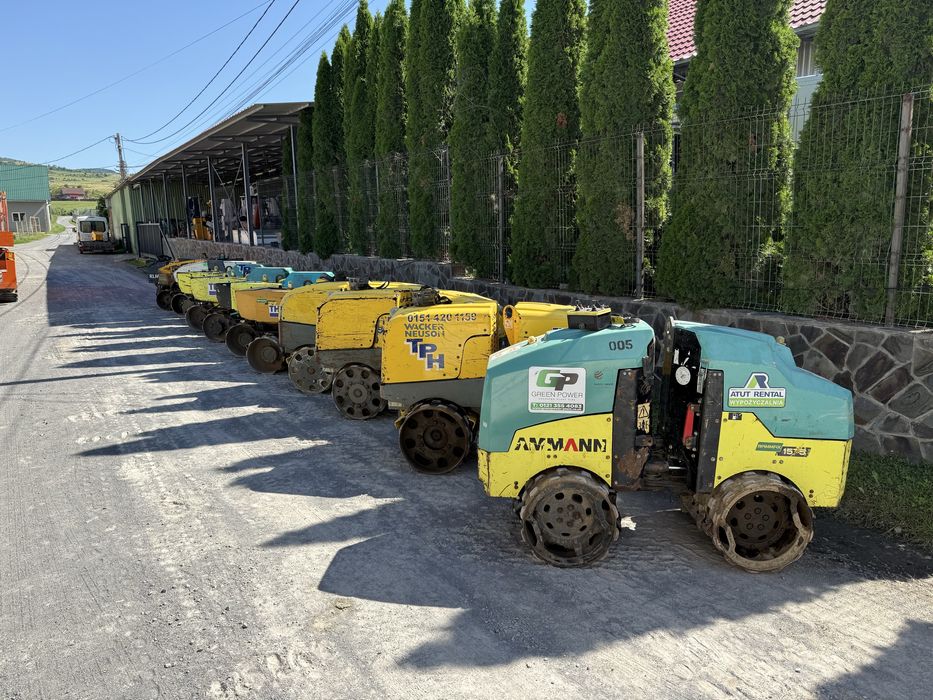 De vanzare sau da inchiriat vibrocompactor cu  picior de oaie