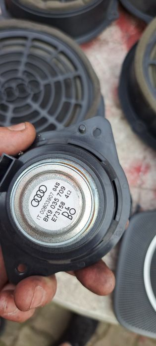 Kit complet boxe cu capace Bang&Olufsen Audi A4 B8 break