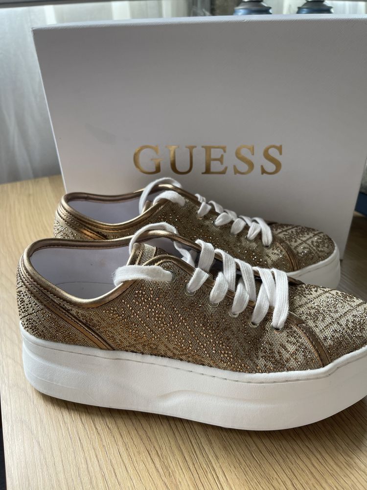 Guess -дамски сникърси