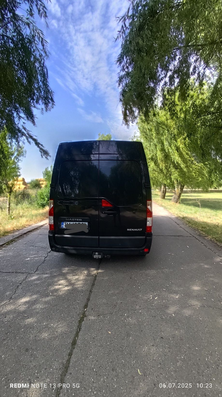 Vând Renault Master