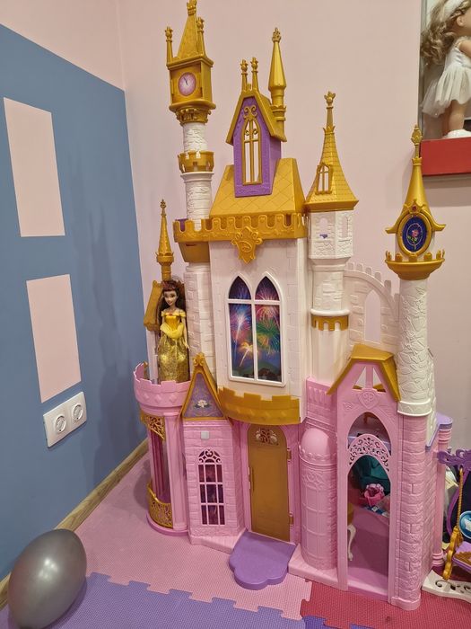Къща за Барби - замък