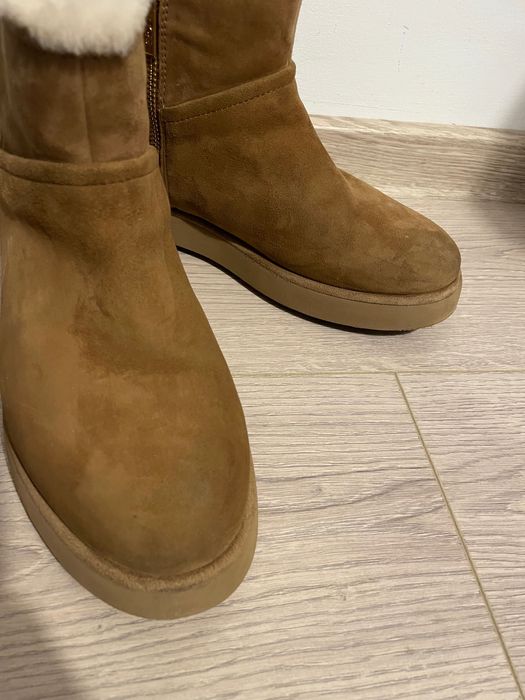 Cizme ugg doua purtari