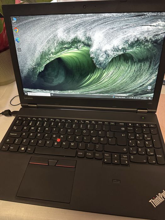 Лаптоп lenovo think pad L560