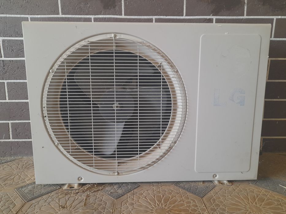 продается кондиционер LG