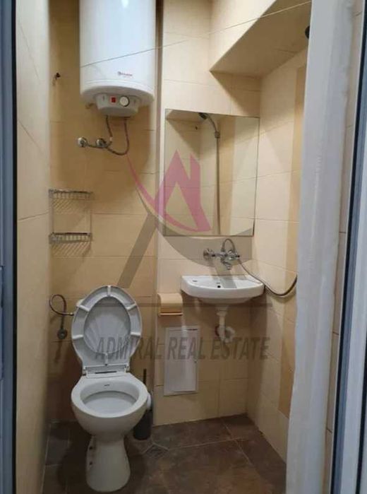 Дава се под наем Едностаен апартамент в Варна, Чаталджа - 24 кв.м за 250 € - Снимка #2