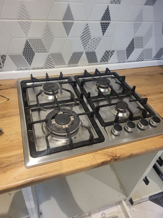 Газовая варочная поверхность