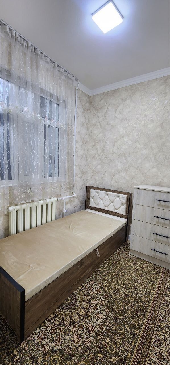 Юнусобод 15кв  1*2комнатная только семейный