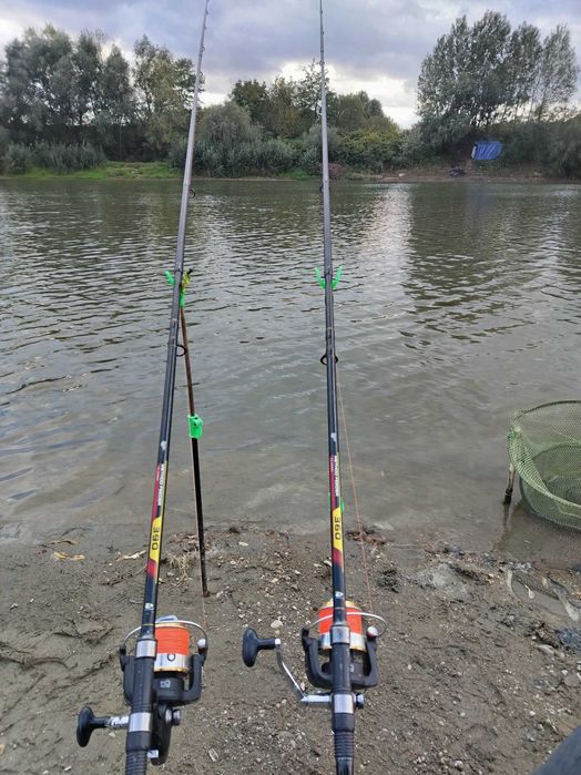 Vând scule de pescuit