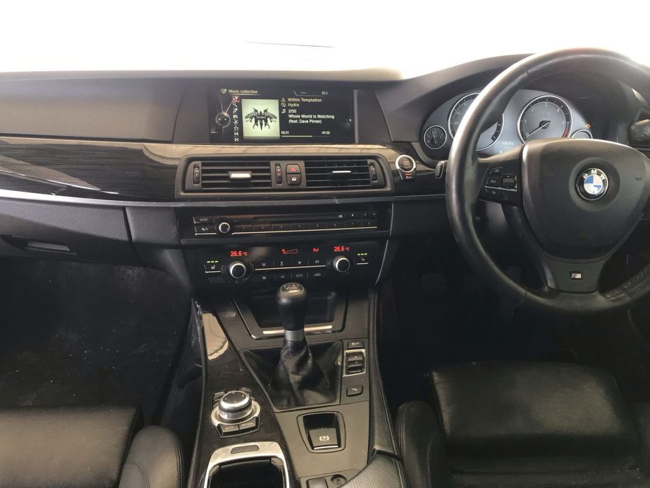Dezmembrez BMW 520d F11 M-Pack,Hi-Fi,Bancheta spate incalzita,Volan M