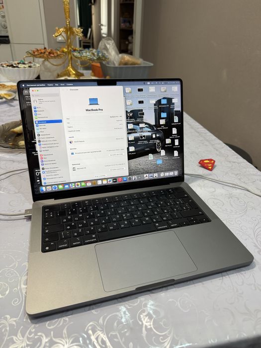 MacBook Pro 14, Space Grey, 512Gb, M3