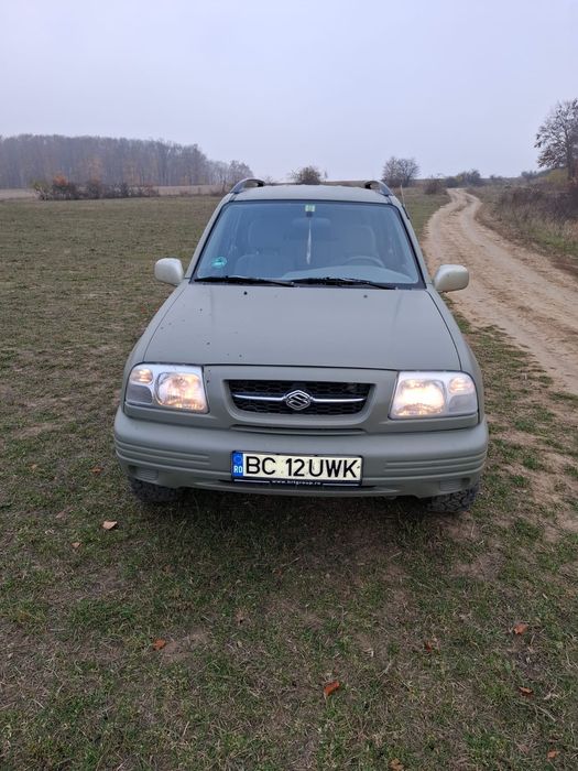 Suzuki Grand Vitara, Motor 2.5, an 2000, 4x4, înmatriculat.