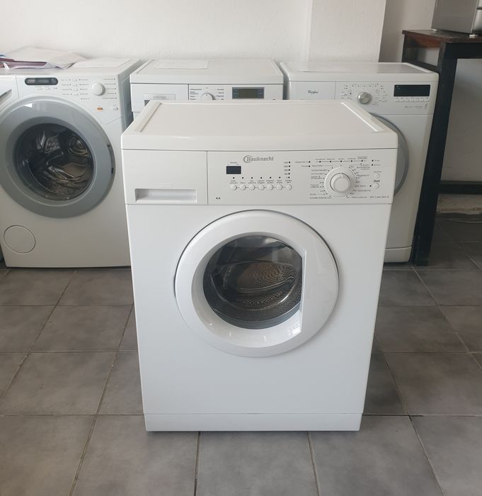 LICHIDARE DE STOC.  Masina de spălat rufe Bauknecht  / wa 34432 di.