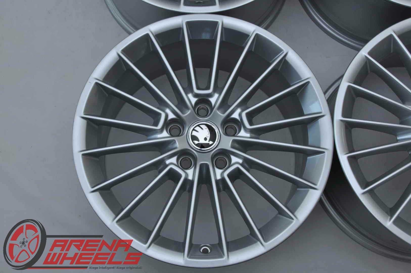 Jante Noi 17 inch Originale Skoda Octavia Yeti Superb Karoq Kodiaq R17