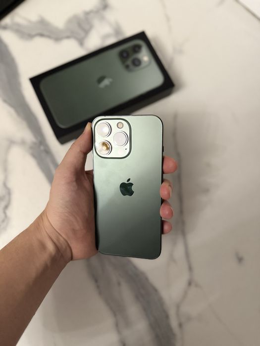 Продам iPhohe 13 Pro 256 gb в идеальнейшем состоянии.