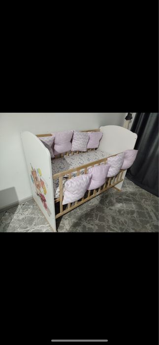 Продам детскую кроватку новую