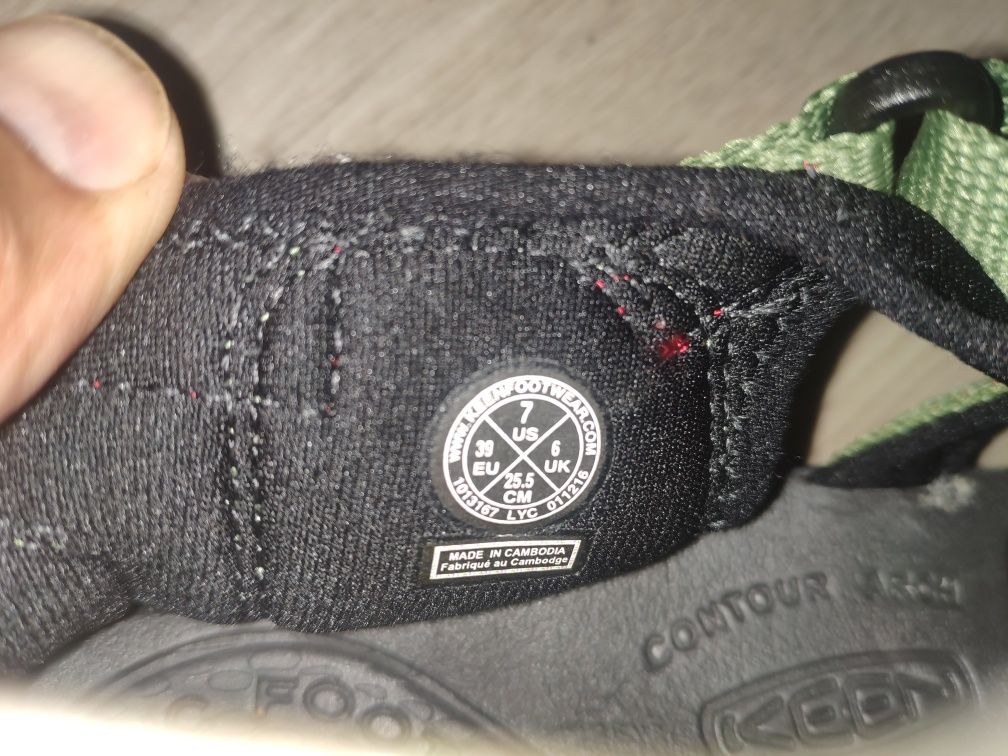Keen CLEARWATER CNX Leather CNX W's, дамски кожени сандали