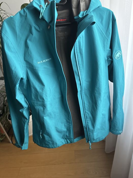 Geaca dama,Mammut Goretex, noua, M, impermeabila, wind stopper
