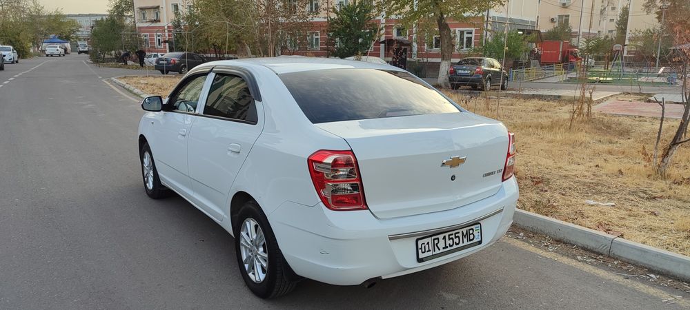 Продаю Cobalt. Своя!