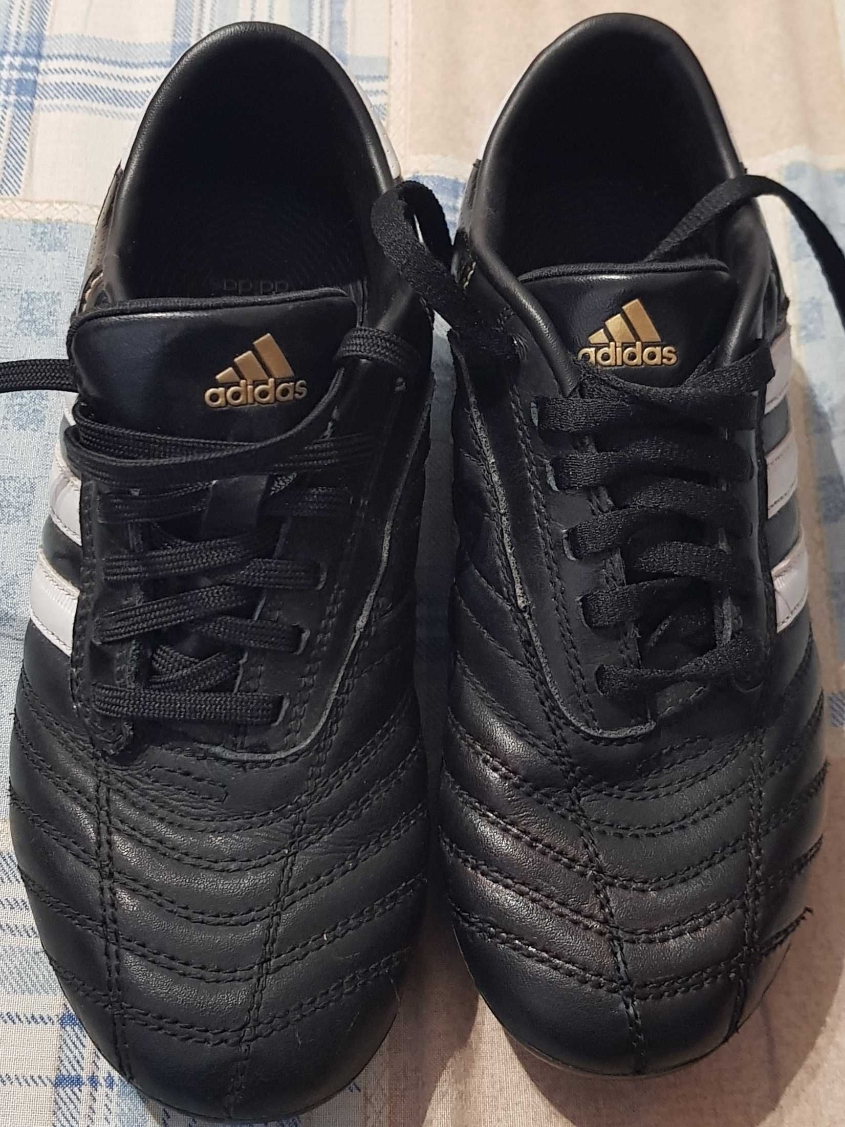 Бутонки Adidas 35