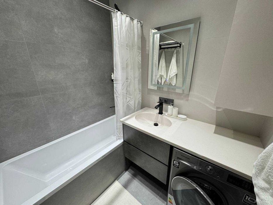 Аренда 2х комнатная квартира в центре города Ц-1