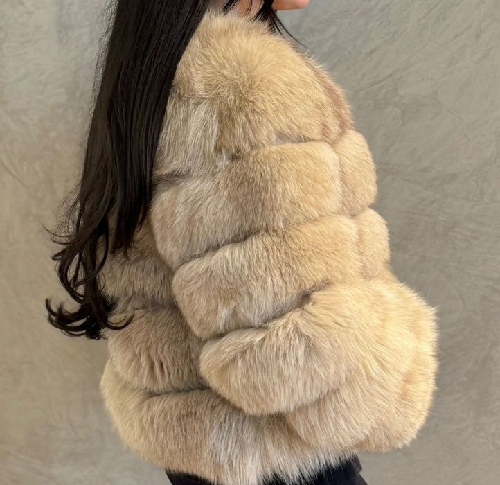 Дамско палто от естествен косъм