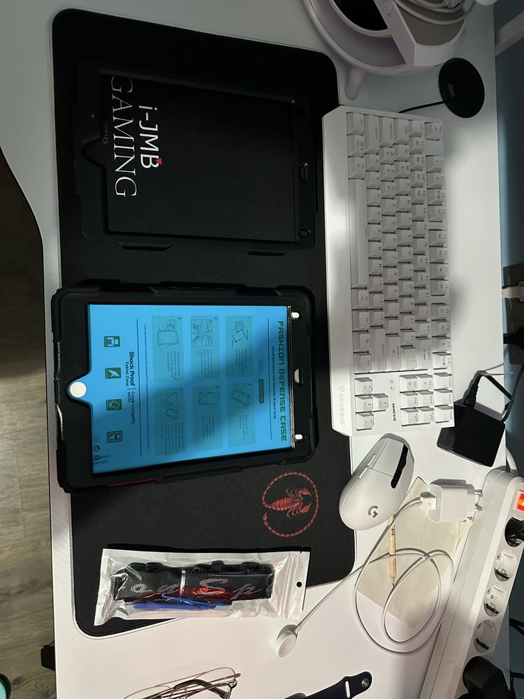Кейс защитен за ipad9