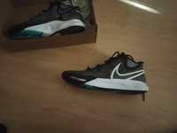 Nike Kyrie Irving