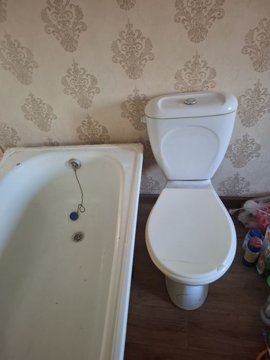 Продам унитаз бу