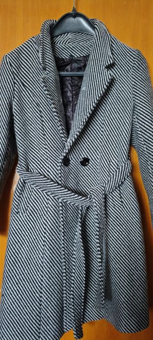 Palton cambrat cu cordon in talie, marime 36-38